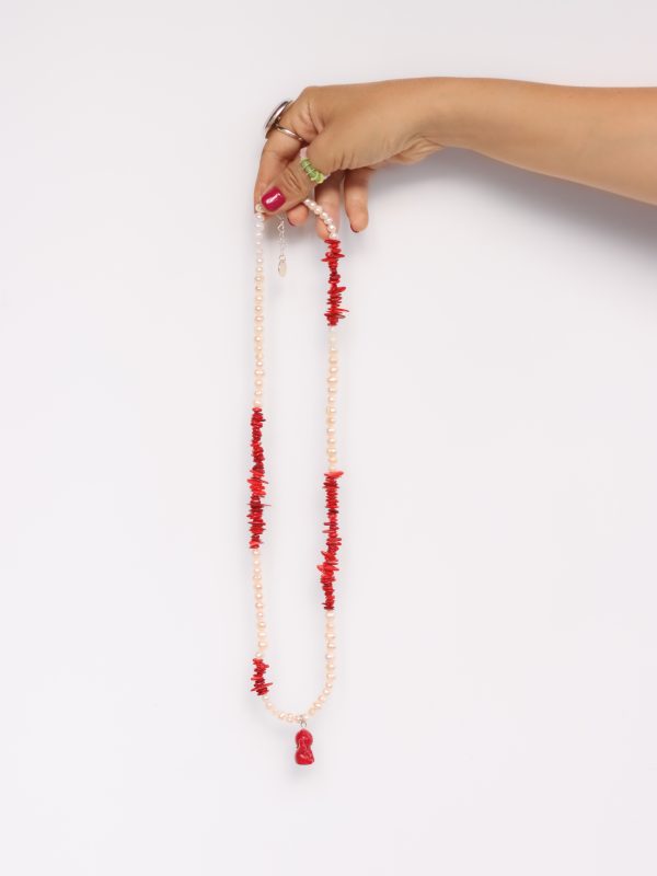 Red Cat Pearl Necklace