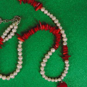 Red Cat Pearl Necklace - Image 4